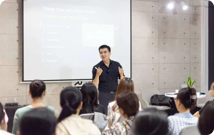 Hero Business English